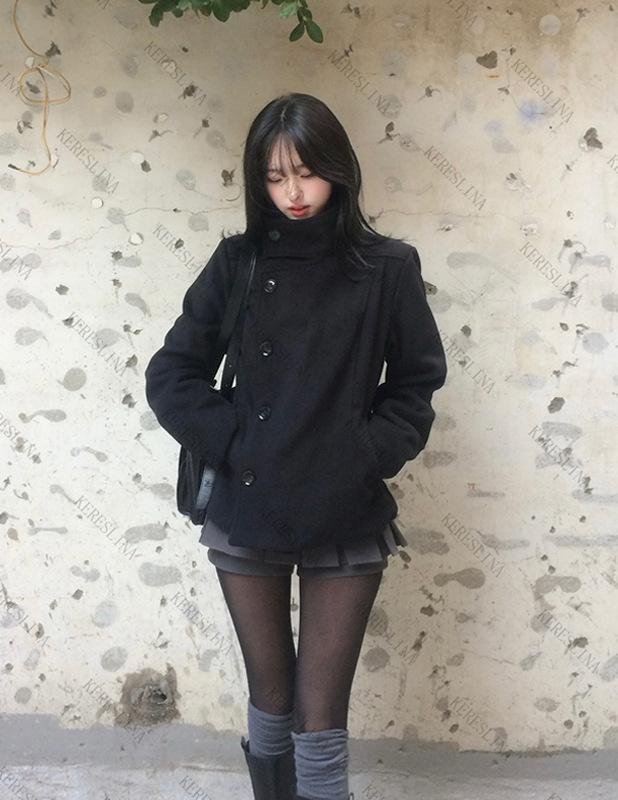 Nuovo maglione giacca da donna autunno e inverno, stile accademia scura, ispessito, con colletto alla coreana, fibbia diagonale corta