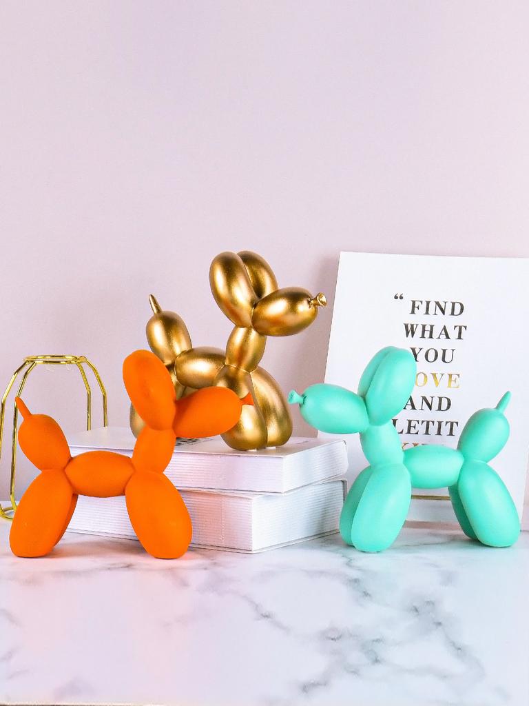 Nordic Minimalist Resin Balloon Dog Sculpture for Home Decor Bedroom Living Room and Table Decoration Trendy Decorative Figurine