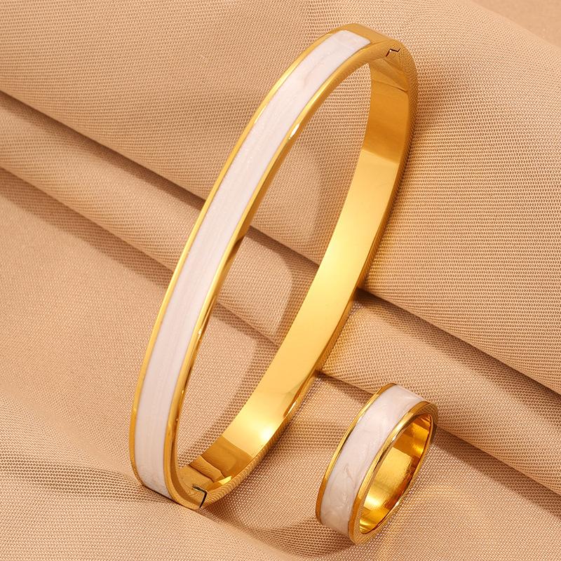 Titanium steel bracelet, oil dripping ring set, simple enamel bracelet, girls' high-end DIY ring, non-fading bracelet.