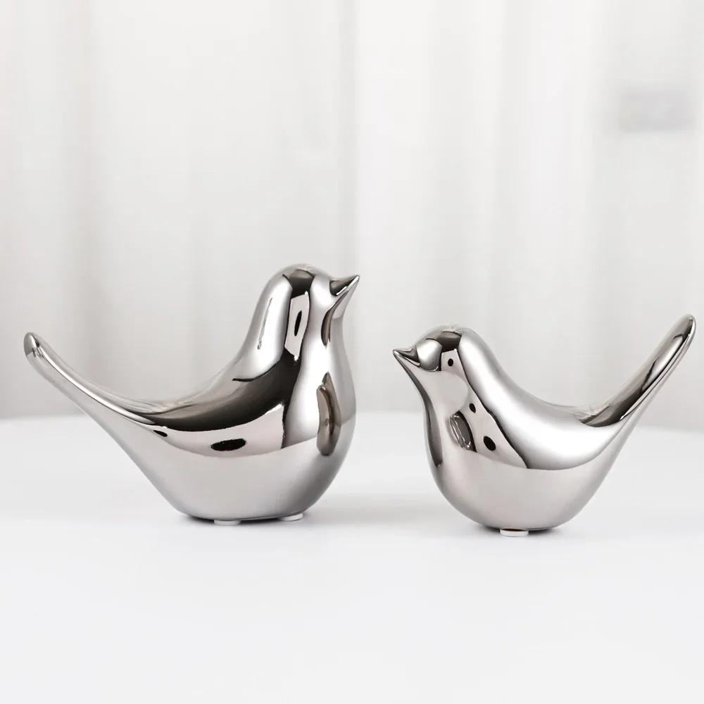 Nordic Silver Ceramic Bird Figurine, Mini Animal Statue for Living Room Desk Decor, Wedding Gift & Modern Home Decoration