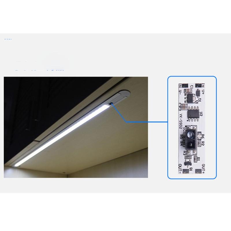 12V 60W LED Bevegelsessensor Håndbølgedimmer Skap LED Strip Lights ?Berøringsbryter PIR Infrarød bevegelsessensorbryter