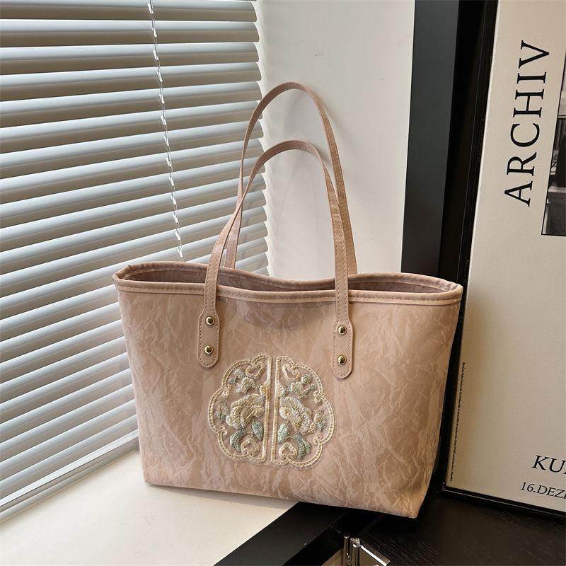 Large Capacity Bag Summer Style Fashionable Embroidered Handbag Shoulder Bag Underarm Bag Versatile Tote Bag