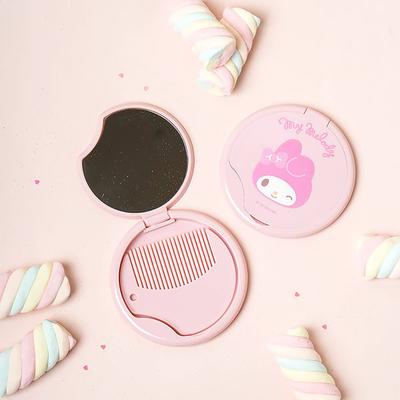 My Melody Comb Mirror Set