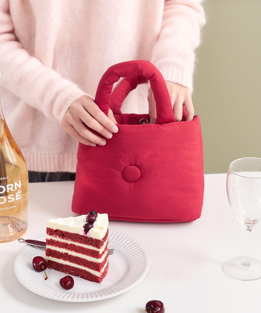 Ithinkso Puffy Tote & Cross