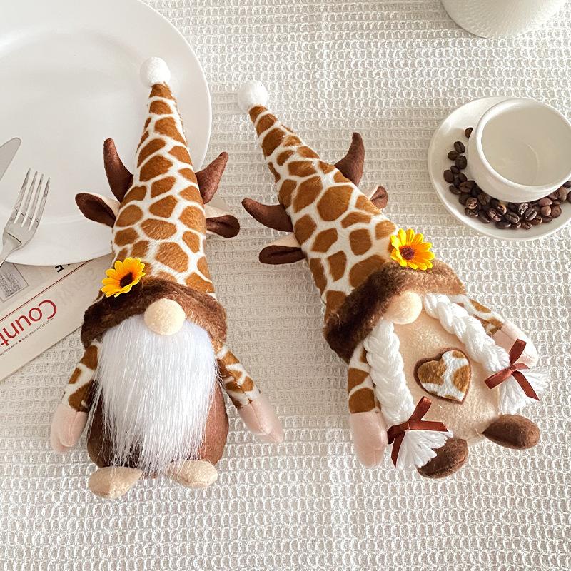 Zhongran Cow Doll Ornament Sunflower Rudolph Faceless Doll Couple Decorative Doll Props