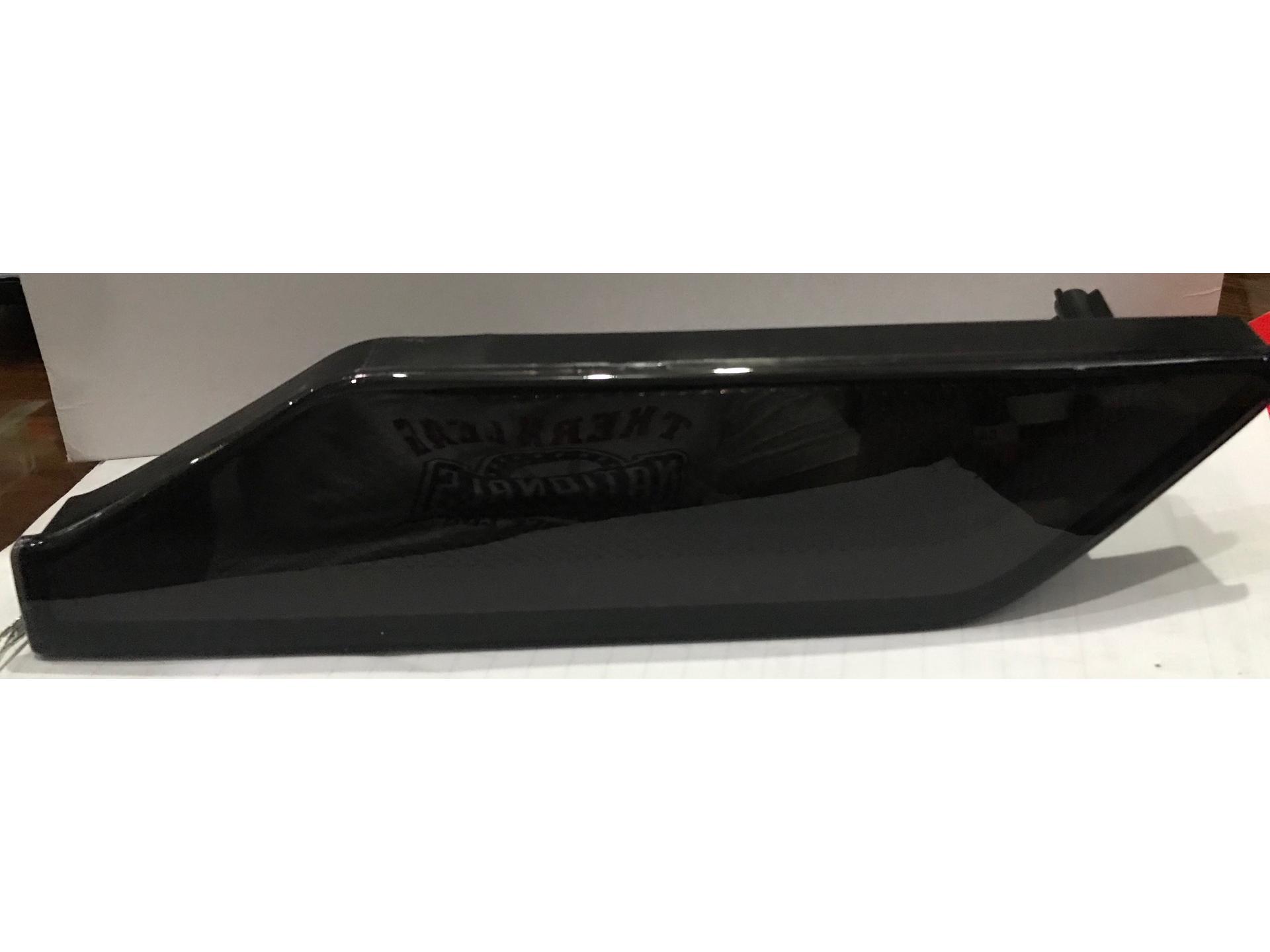 

Mitsubishi Pajero Sport Rear Bumper and Surround Lights for Off-Road Modification коричневый