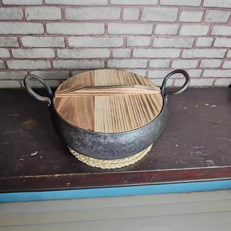 Yoshida Craftsman 30cm Wrought Iron Stew Pot