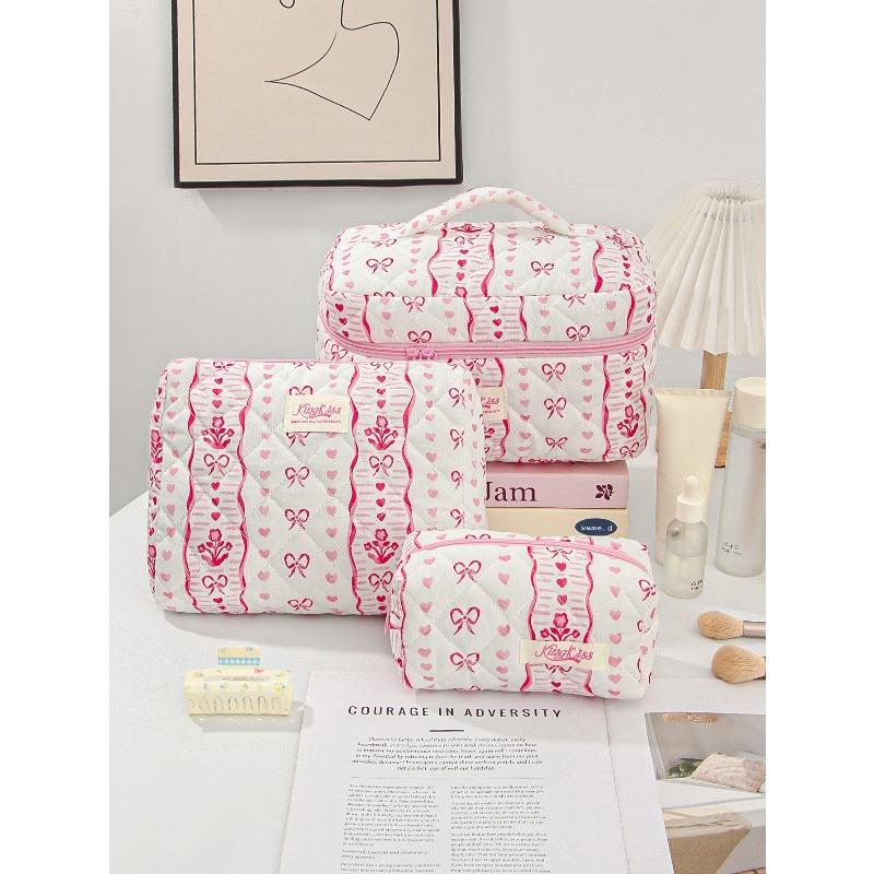Simple Fresh Makeup Bag Large Capacity Multifunctional Cosmetic Storage Bag Portable Travel Toiletry Pouch for Cosmetics Brushes Toiletries Daily Use