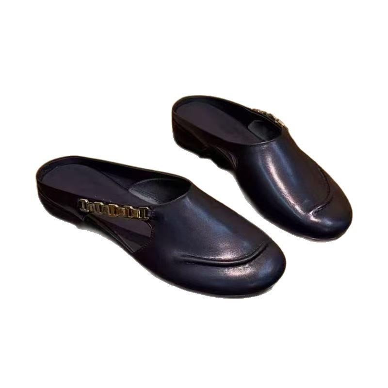 Zapatillas de media caña de punta cuadrada versátiles para mujer para exterior 2025 nuevo verano cabeza de bolsa fondo plano perezosas un pedal Boken zapatillas frescas