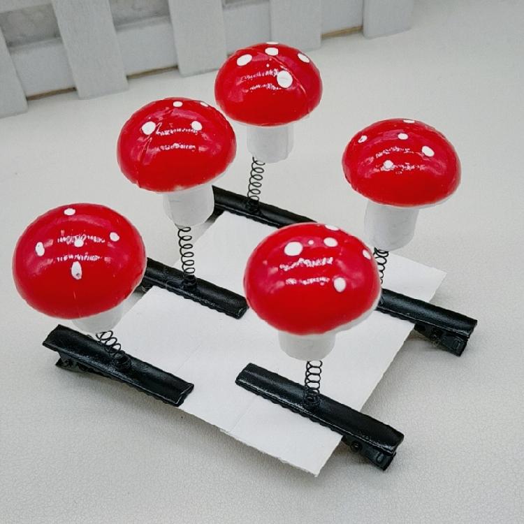 5pcs Durability Mushroom Hair Clip Fashion Personality Hairpin Creative Hairclip for Children Teens