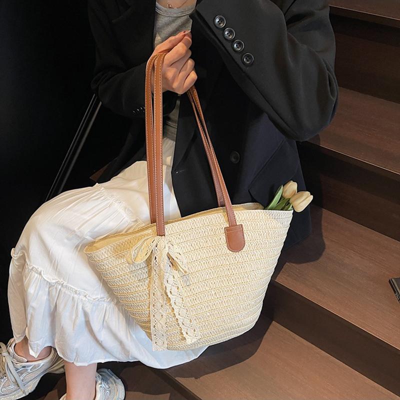 Women's Large Capacity New Vacation Beach Straw Shoulder Bag Woven Commuter Bucket Bag Basket Tote Bag