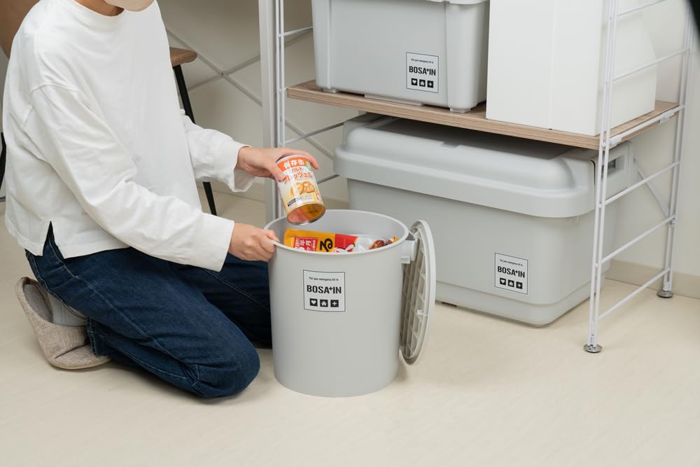 JEJ Astage BOSAIN Sit-On Bucket with Lid, Light Gray, 15L, Made In Japan, Interior Accessories, Toy Storage, Outdoor Use, Emergency Storage, 150kg