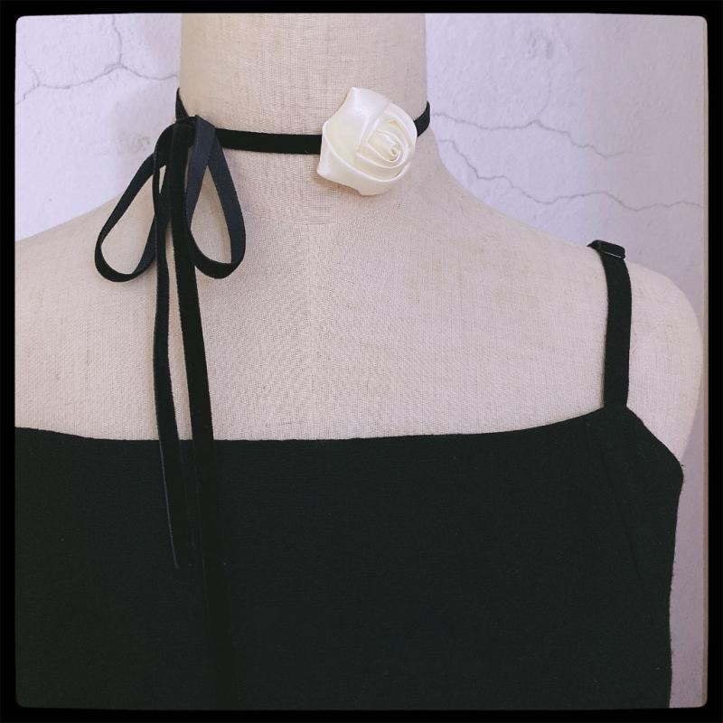 Fashion Choker Necklace Women Silk Satin Rose Necklace Flower Rose Chocker Clavicle Chain Party Sexy Jewelry Ornament