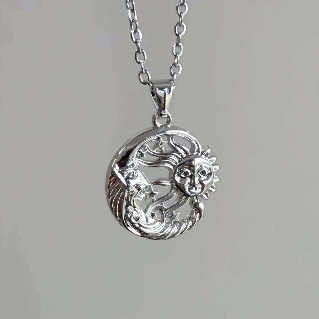Bohemian Moon Sun Face Pendant Necklace With Alloy Charm For Fashion Women And Men