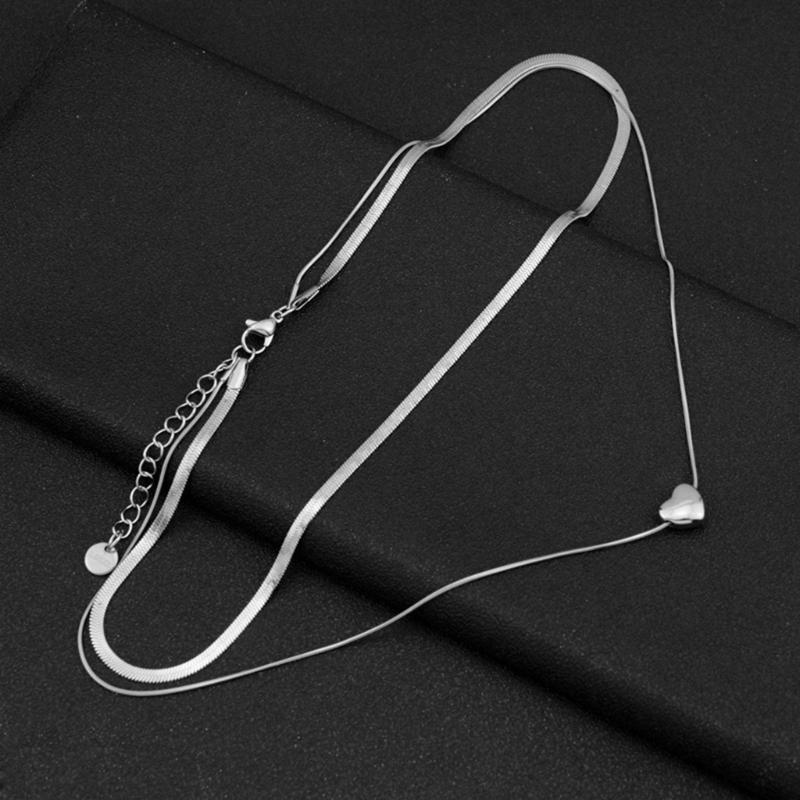 Unique Heart Pendent Necklace Double Layered Pendant Choker Stainless Steel Chain Choker Perfect for Fashionable Ladies