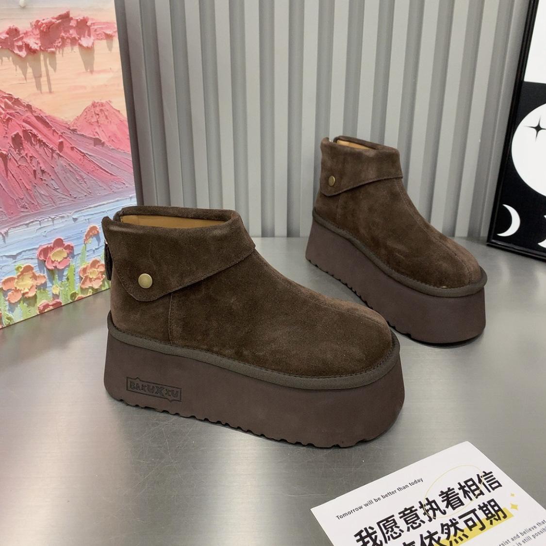 

Модная платформа, универсальная обувь, женские легкие туфли на платформе, зимние новые повседневные матовые ботильоны на высоком голенище 37