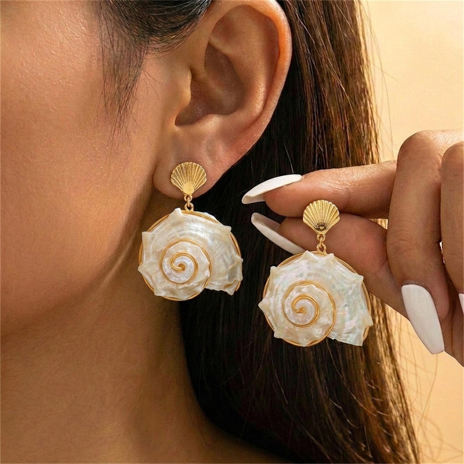 Ocean White Shell Conch Pendant Earring For Women Unique Wire Wrapped Conch Starfish Dangle Earring Summer Beach Holiday Zircon
