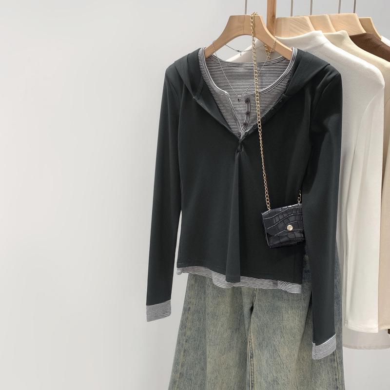 Korean Style Faux Two-Piece Hooded T-Shirt for Women, Slim-Fit & Flattering, Autumn/Winter 2026