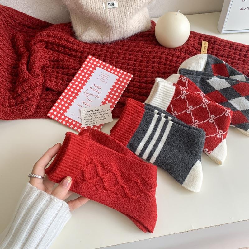 Cashmere Socks Women'S Thickened Warm Medium Tube Socks Wedding Natal Year Ankela Red Socks