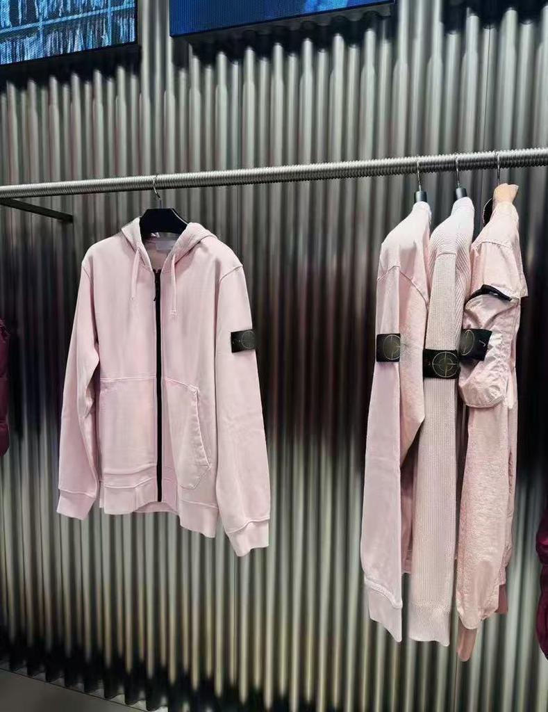 Trendy Stone Patch Zip-Up Cotton Hoodie