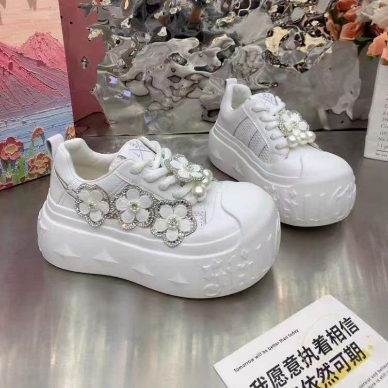 

Осень тяжелая промышленность стразы цветок толстая подошва большая голова хлебные туфли женская мода увеличение высоты маффин подошва повседневная спортивная обувь 40 белый