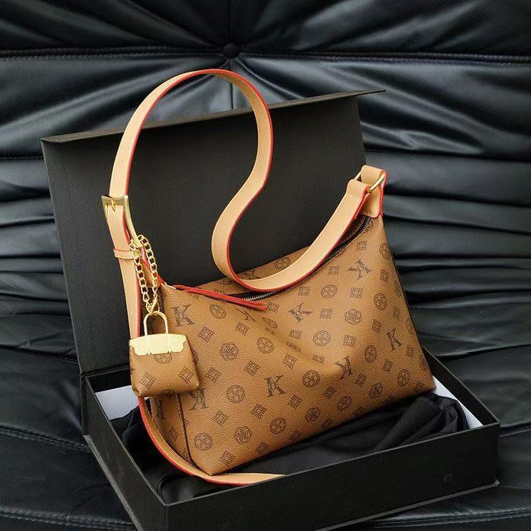 

2025 Vintage Crescent Shoulder & Crossbody Bag - High-End Women s Fashion Handbag 30*11*20 cm