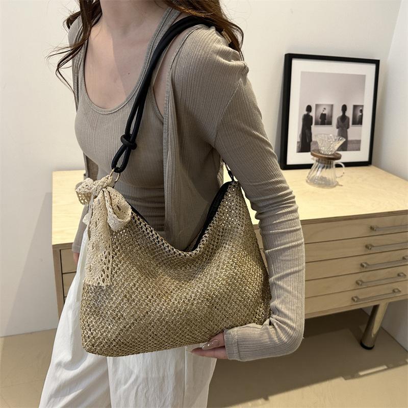 Silk Scarf Woven Bag Women's 2025 New Trendy Fashion Straw Bag Casual Large Capacity Shoulder Bag Foreign Style Underarm Bag