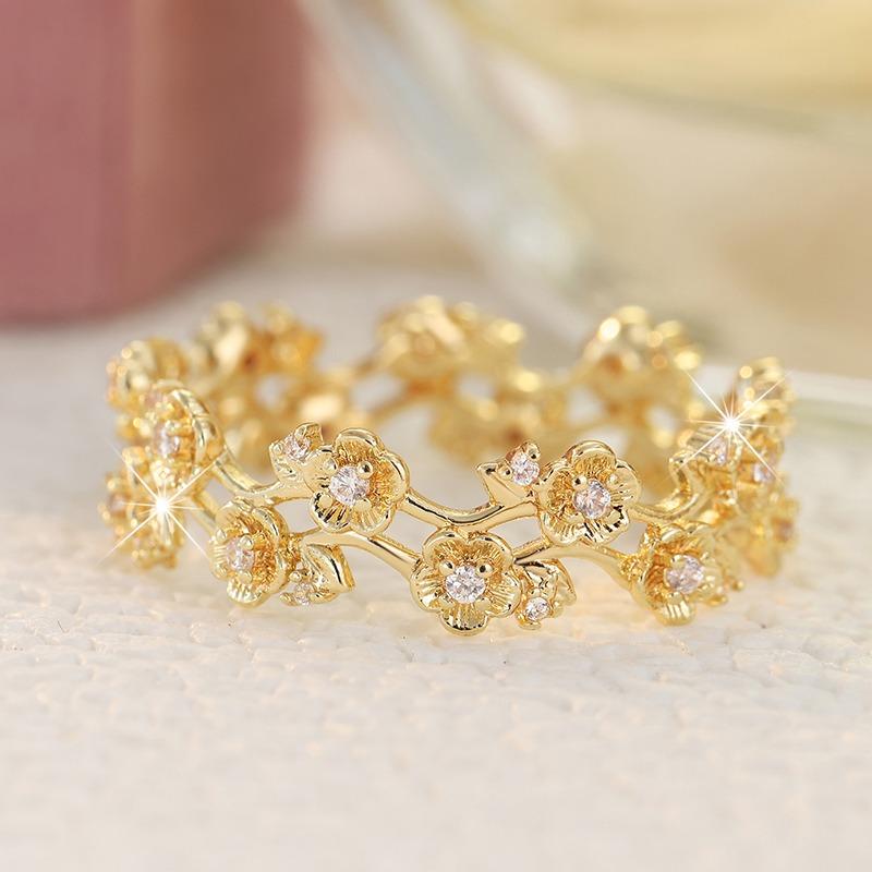 Classic Inlaid White CZ Flower Women's Ring Minimalist Gold Color Geometry Daily Wear Party Jewelry Anniversary Gift