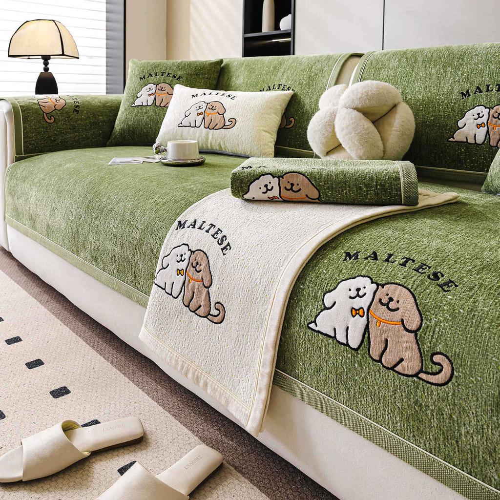 Colorful Cartoon Embroidered Sofa Cushion with Anti-skid High-end Feel Sofa Cover Cloth Towel All Season Universal Seat Cushion