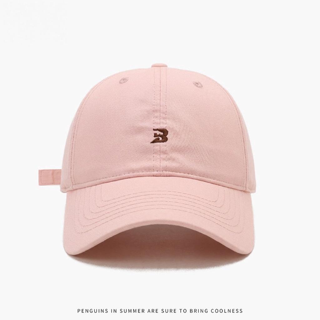 Spring and summer new simple small letter horse character embroidery baseball hat women's year of the horse cap artistic sense