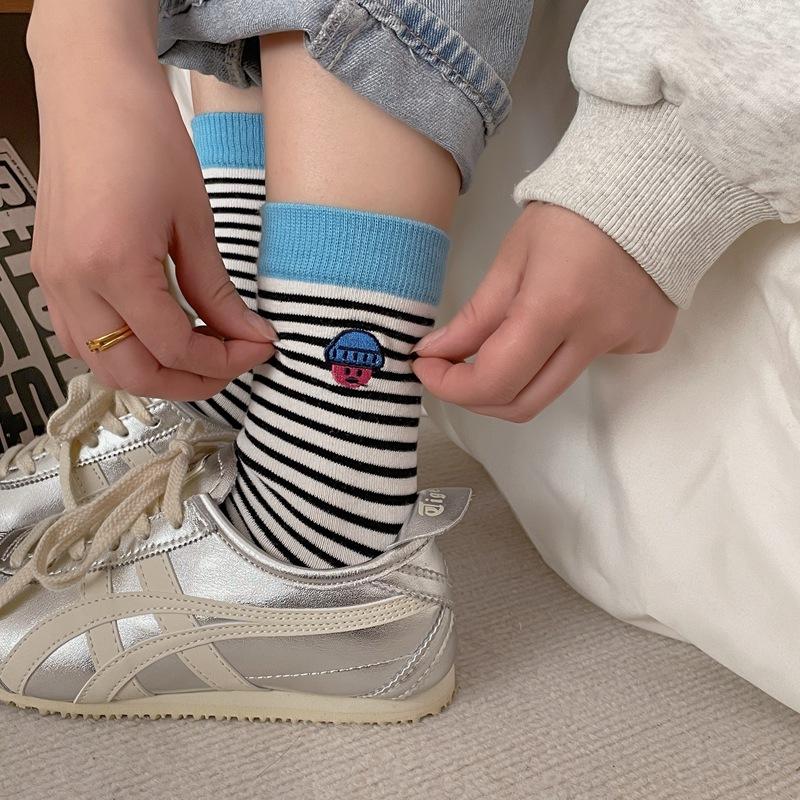 

Милые мультяшные носки для девочек, весенне-осенние хлопковые носки до середины икры, причудливые и забавные иллюстрации, длинные носки до икры и модные носки, которые носят поверх обуви 1 pair