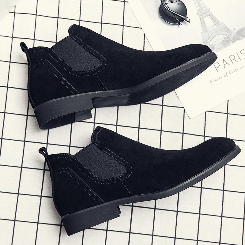 Fashion Suede Leather Men High Top Shoes Italian Formal Chelsea Boots British Style Dress Business Boots for Men Elegantes Slip On Botas