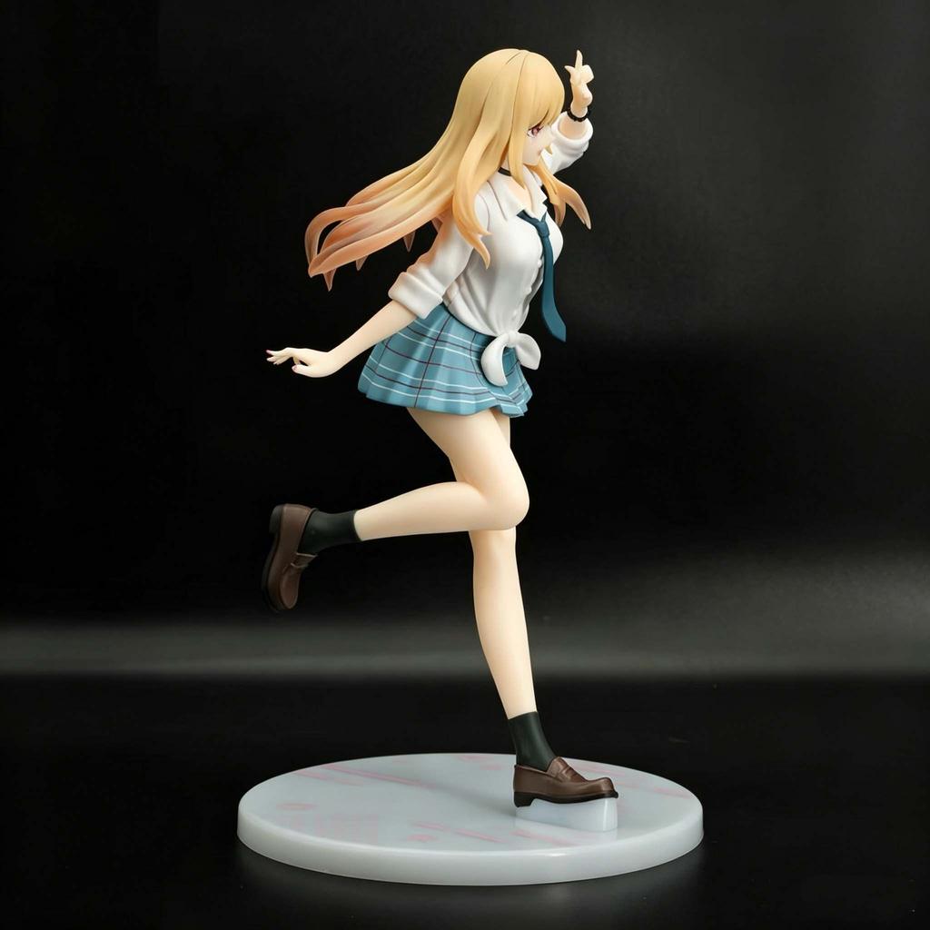 La mia figura di Marin di Dress-Up Darling Action Figure Stile Uniforme Scolastico Anime Modello in PVC da Collezione Bambola Ornamento da Scrivania Regalo