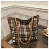 Fashion Foreign Style Large Capacity 2025 Autumn New Pendant Trend Plaid Commuter Underarm Shoulder Tote Bag Women's Bag