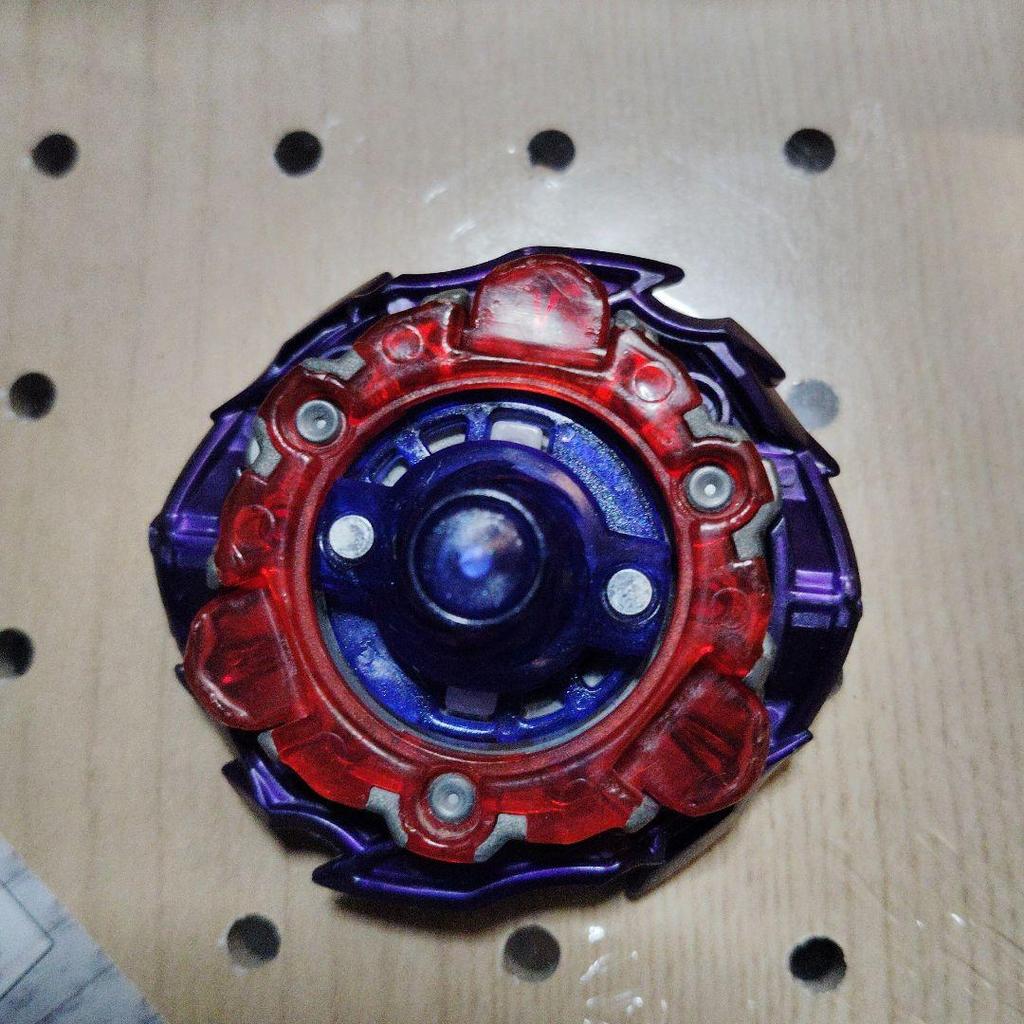 [USED] Beyblade Burst Big Bang Genesis