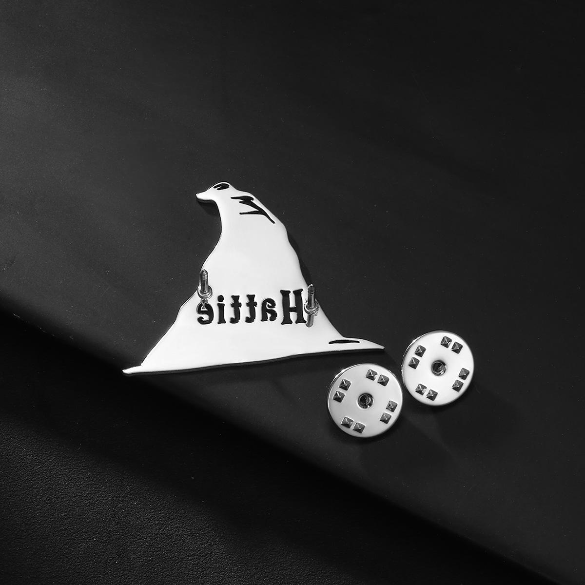 

Custom Halloween Witch Pumpkin Brooch Gothic Bat Ghost Name Brooches Personalized Gold Color Stainless Steel Jewelry Women Men