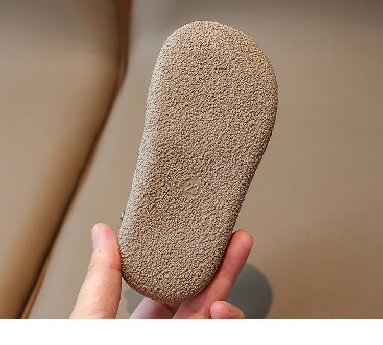 Girls' Short Boots Autumn and Winter New Baby Leather Boots Two Cotton Cotton Shoes Soft Sole Korean Version Warm and Non-slip Boots Tide