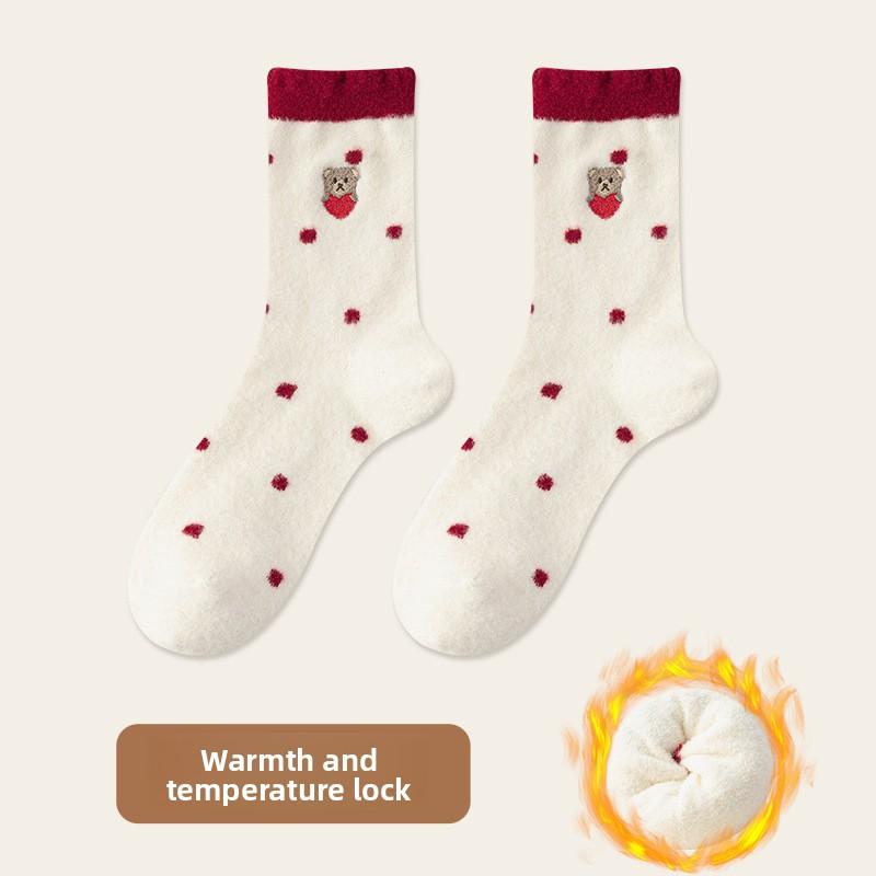 Autumn and Winter Australian Wool Red Sock Children's Striped Mid-calf Socks with Added Padding for Extra Warmth and Insulation in Winter.