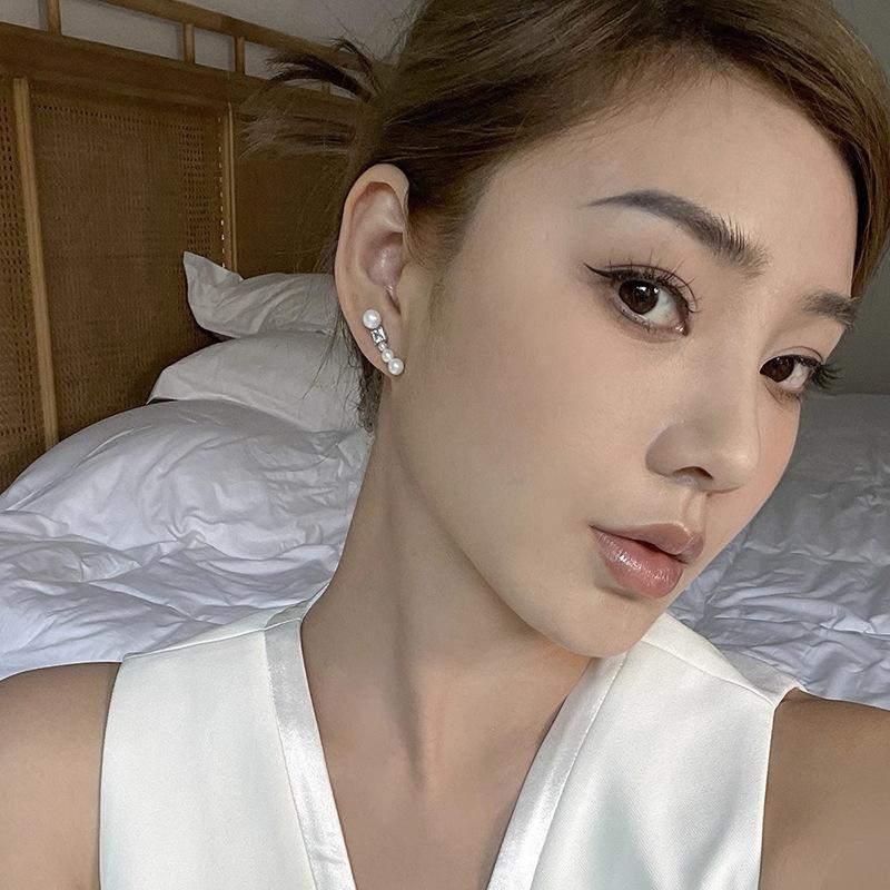 Pearl Zircon Stud Earrings Women's French Light Luxury Personality Double Earrings Temperament Summer Earrings