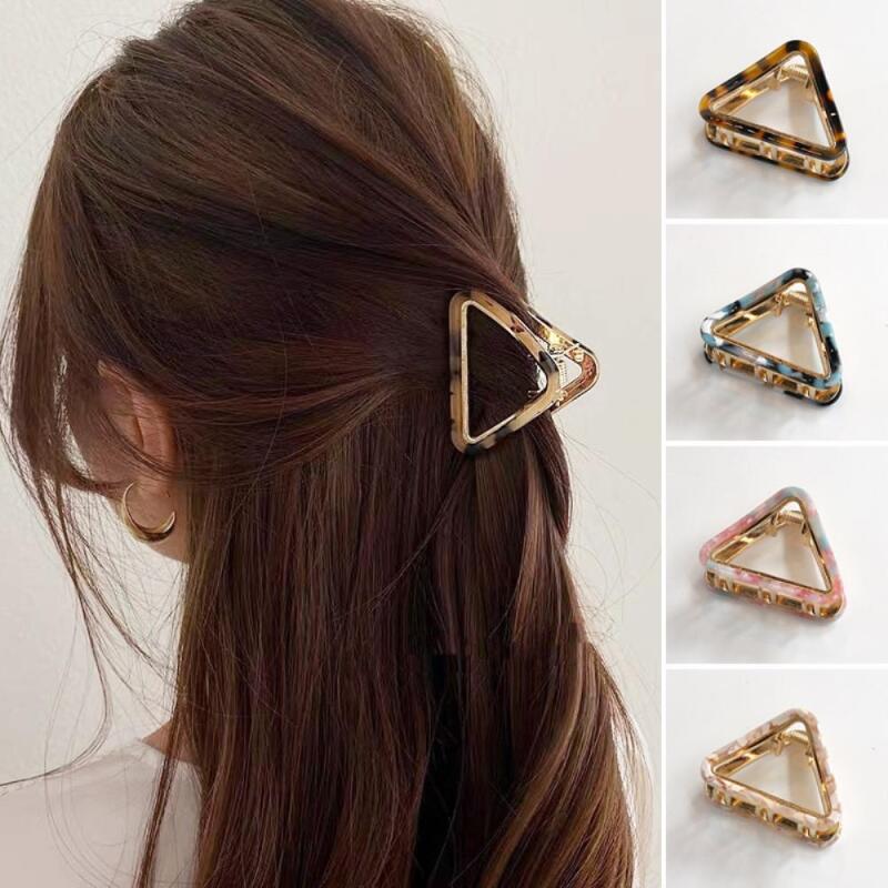 

Triangle Cutout Half-tied Mini Hair Clip Leopard Blue