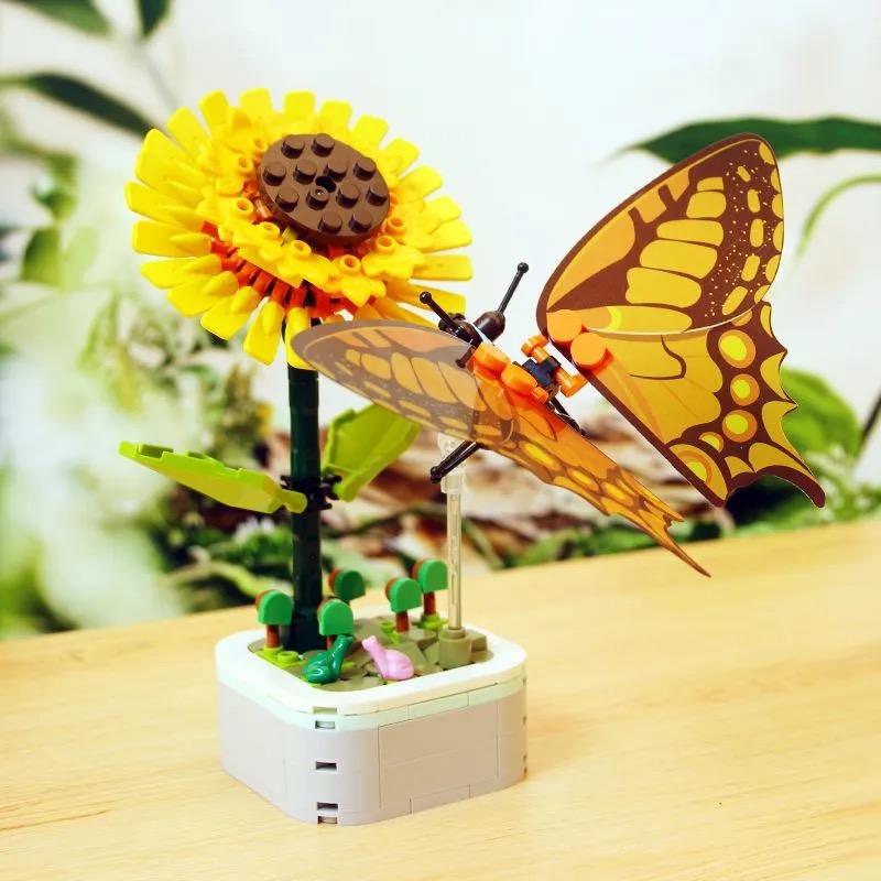 Insect Flower Building Blocks Creative Insect Dog Succulent Bouquet Desktop Decorative Ornaments Kids DIY Toys Holiday Gifts