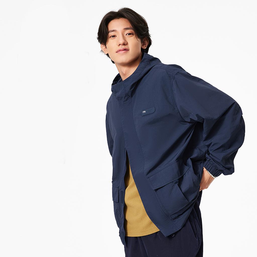 Li-Ning Water-Resistant Loose Comfortable Zip-Up Hooded Windbreaker Jacket Men Outerwear Deep-Iris-Blue AFDU537-5