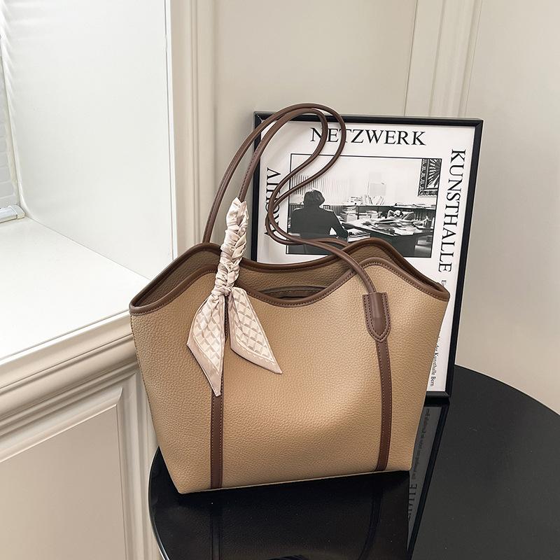 Premium texture large-capacity bag women's new summer fashion shoulder bag large bag commuter tote bag