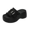 Fashion Slippers Casual Beach Shoes Platform Slides Slipers Women Luxury Sabot 2025 Soft Fashion  Shoes Women Slippers For Swimming Pool