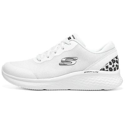 Go Series Soft Comfortable Trendy Mesh Low Top Casual Running Shoes Women Sneaker White Black 149992-WBK