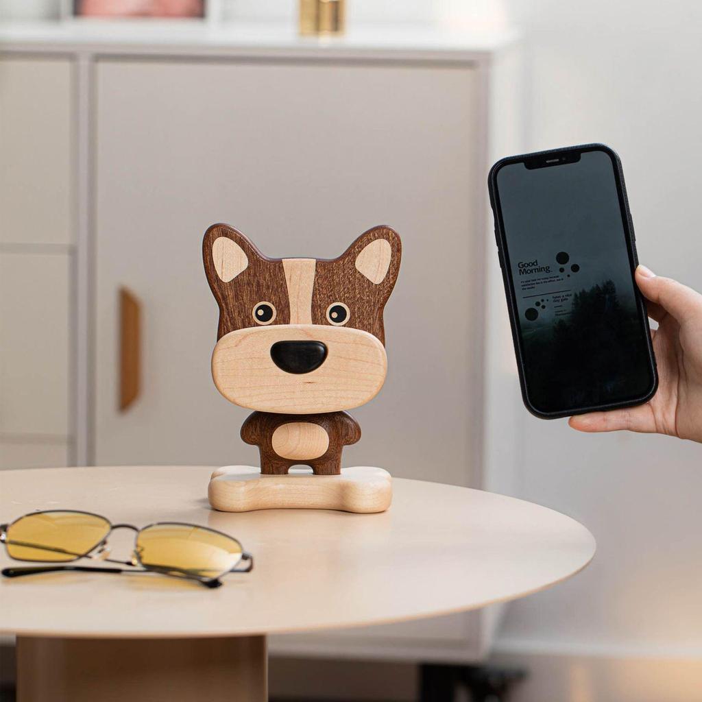 Solid Wood Cartoon Phone and Glasses Holder - Cute Desktop Stand and Ornament Gift for Friends