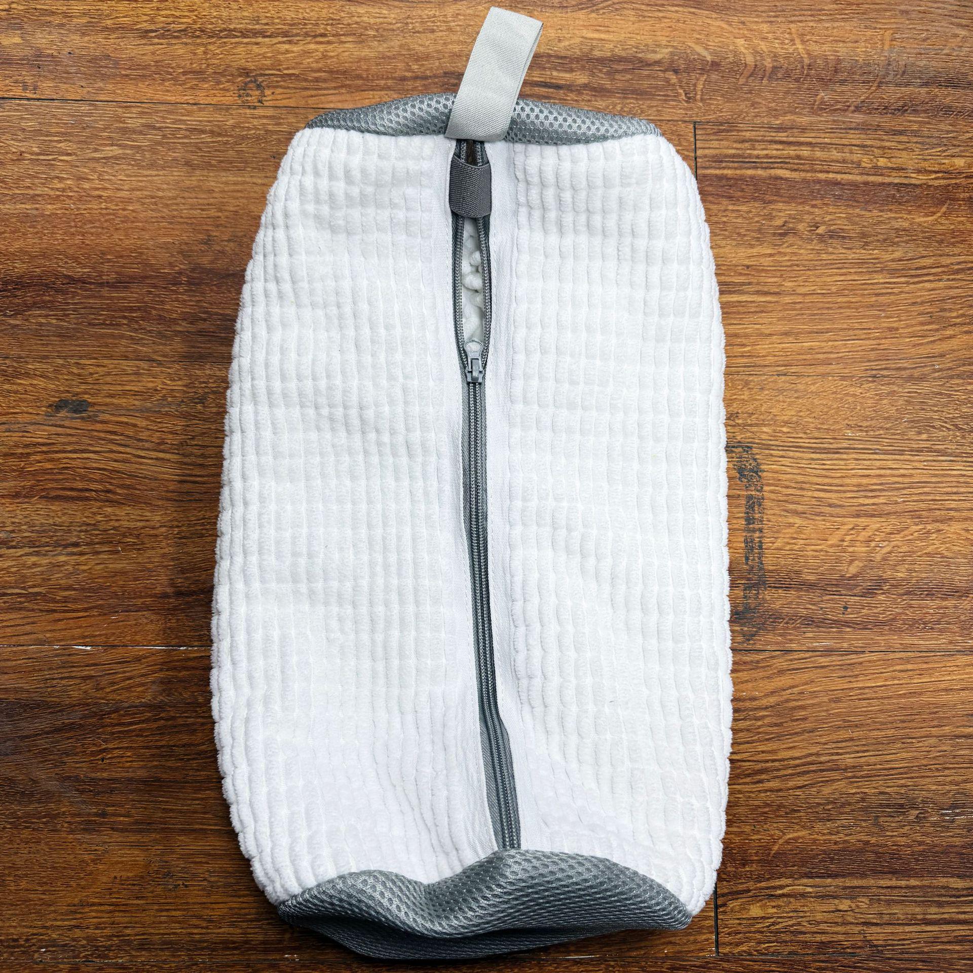 

Ленивая стиральная машина для обуви - Сетка для стирки, предотвращающая деформацию обуви 39*19 белый