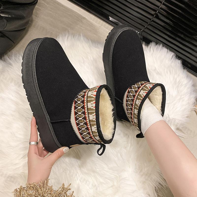 Fashion 2024 New Classic Thickened Fluff Women's Snow Boots Fashion Ethnic Style Warm Ankle Boots Women Winter Ladies Chunky Booties