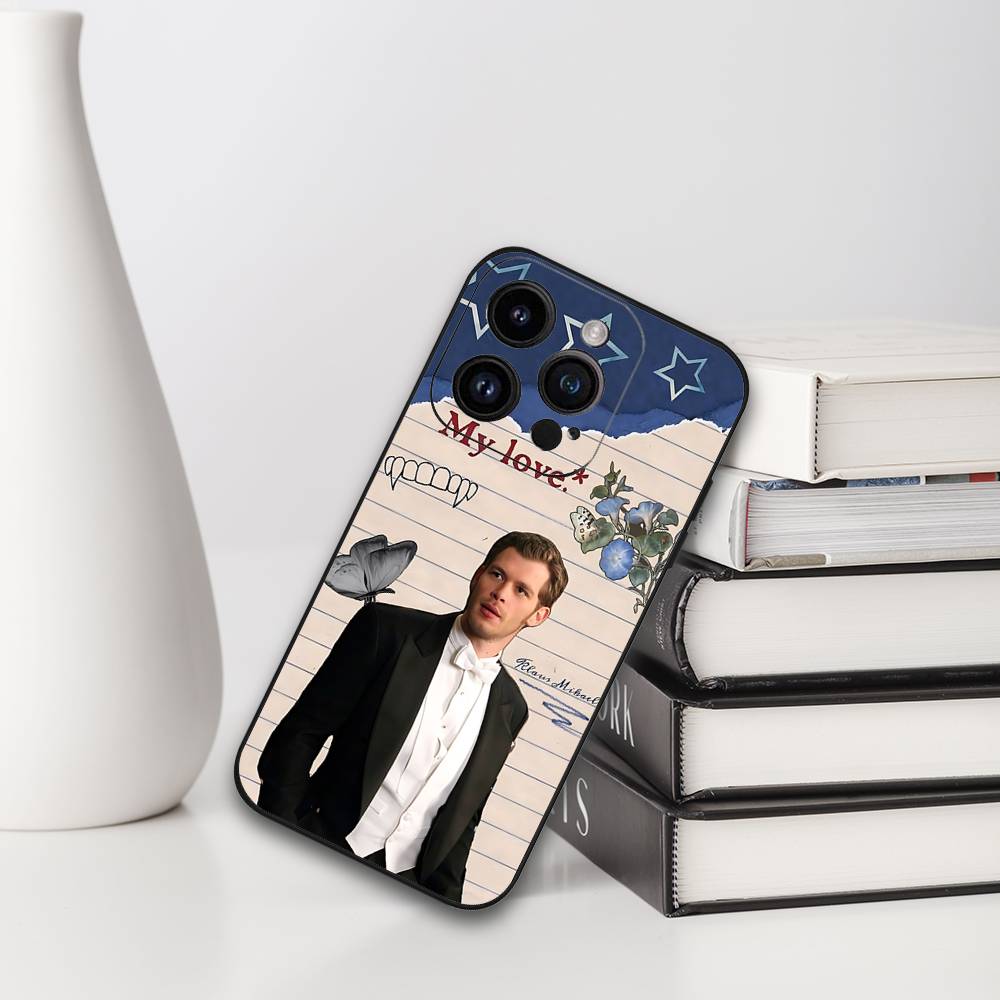 Klaus Mikaelson The V-Vampire D-Diaries Phone Case Phone Case For IPhone 17 16 15 14 13 12 11 X XR XS Plus Pro Max Mini Soft Bla