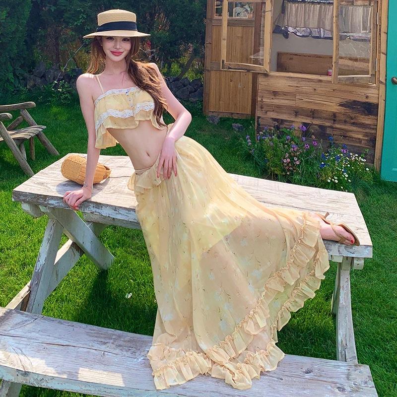 Beach island photo beautiful wear lace suspender set seaside vacation ruffle edge skirt two-piece set
